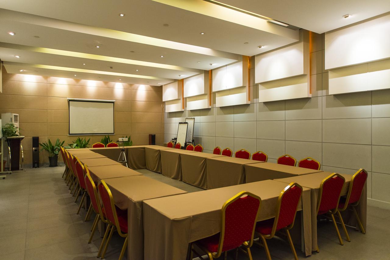 Magnotel Of Wanping Road Hotel 3*